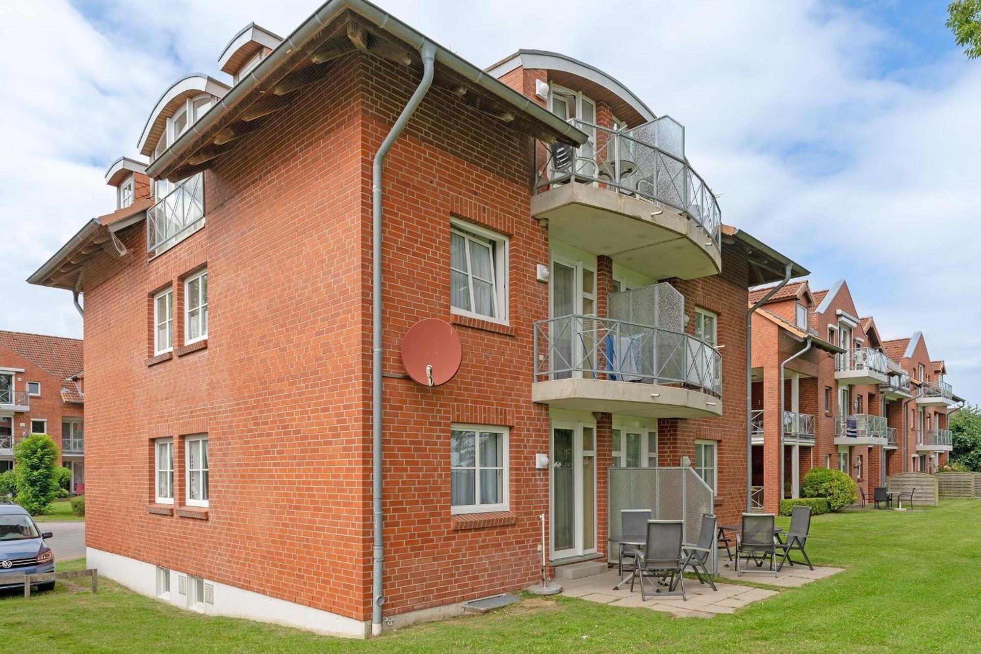 Ferienwohnung Ostseebutt Mit Terrasse Im Kaiserhof 2 Kellenhusen Exterior foto